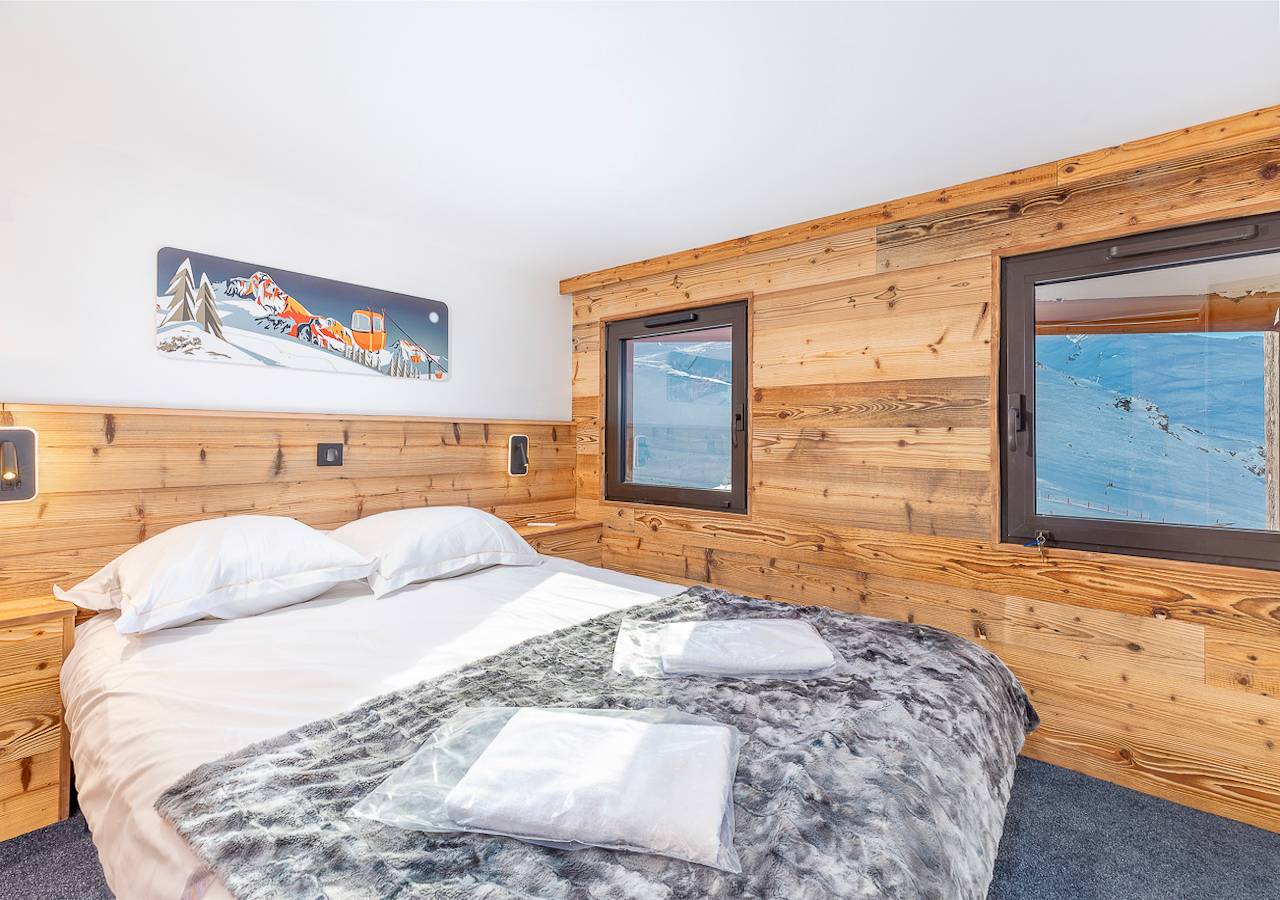 Silveralp 330 chambre parentale