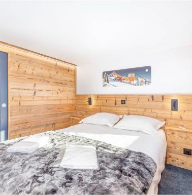 Silveralp 330 chambre parentale